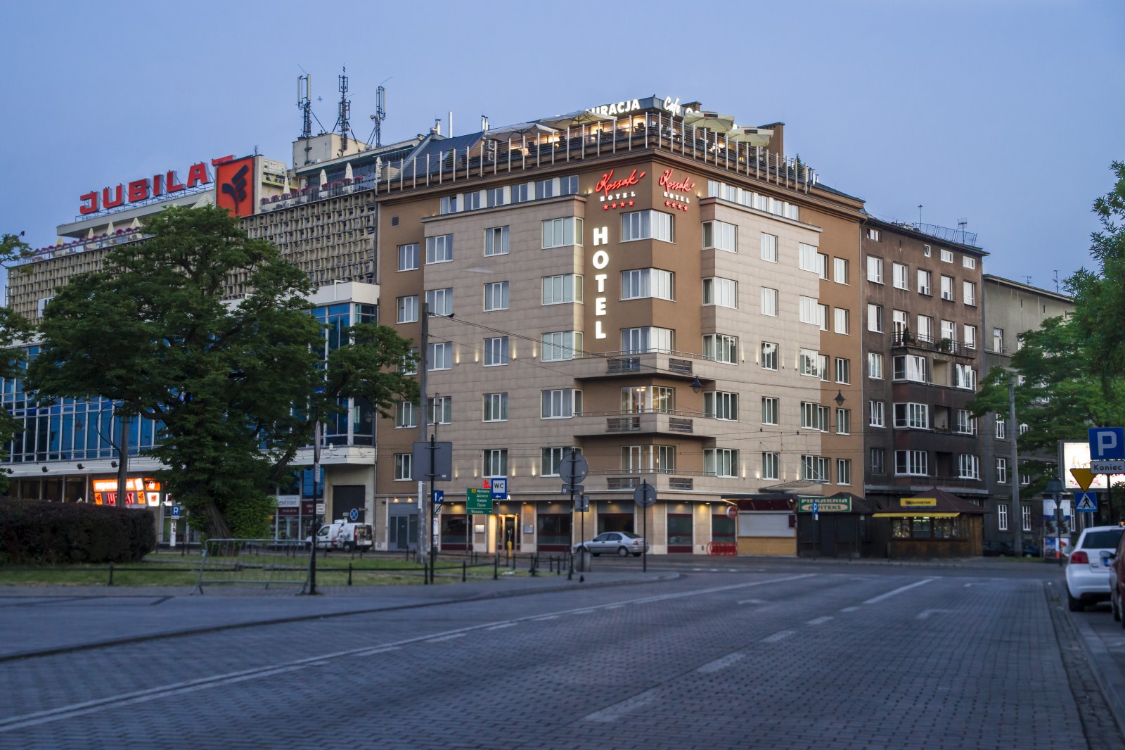 hotel pokoje apartamenty wypoczynek noclegi w Krakowie Polska